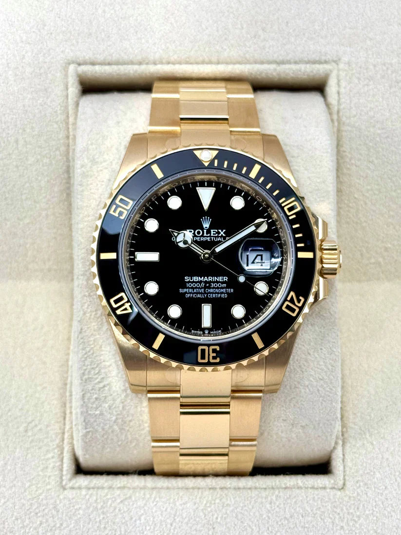 RLX Submariner 41mm Yellow Gold Black Dial Black Bezel