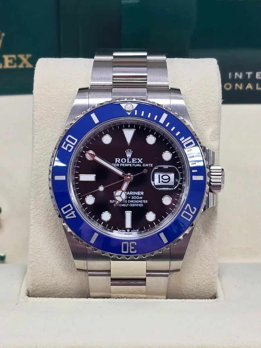 RLX White Gold Submariner Date Watch - The Blueberry - Blue Bezel - Black