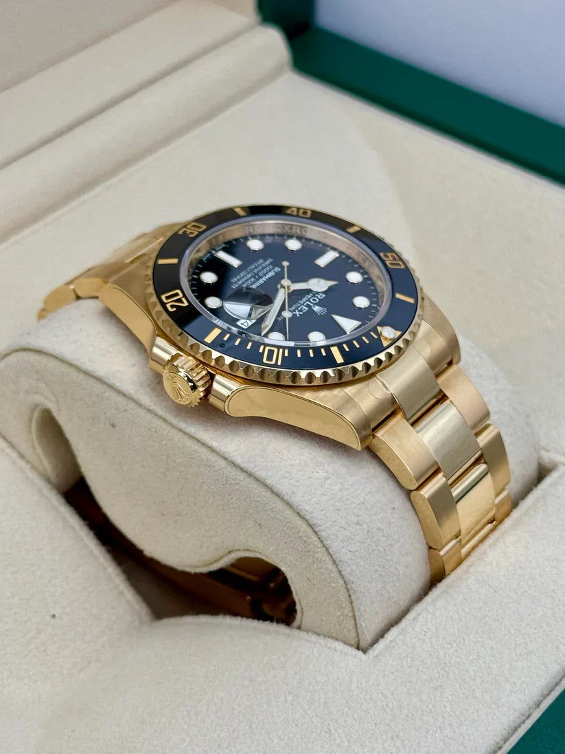 RLX Submariner 41mm Yellow Gold Black Dial Black Bezel