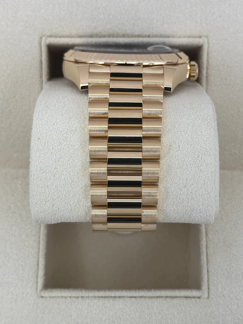 RLX Day-Date "President" 40mm Yellow Gold Black
