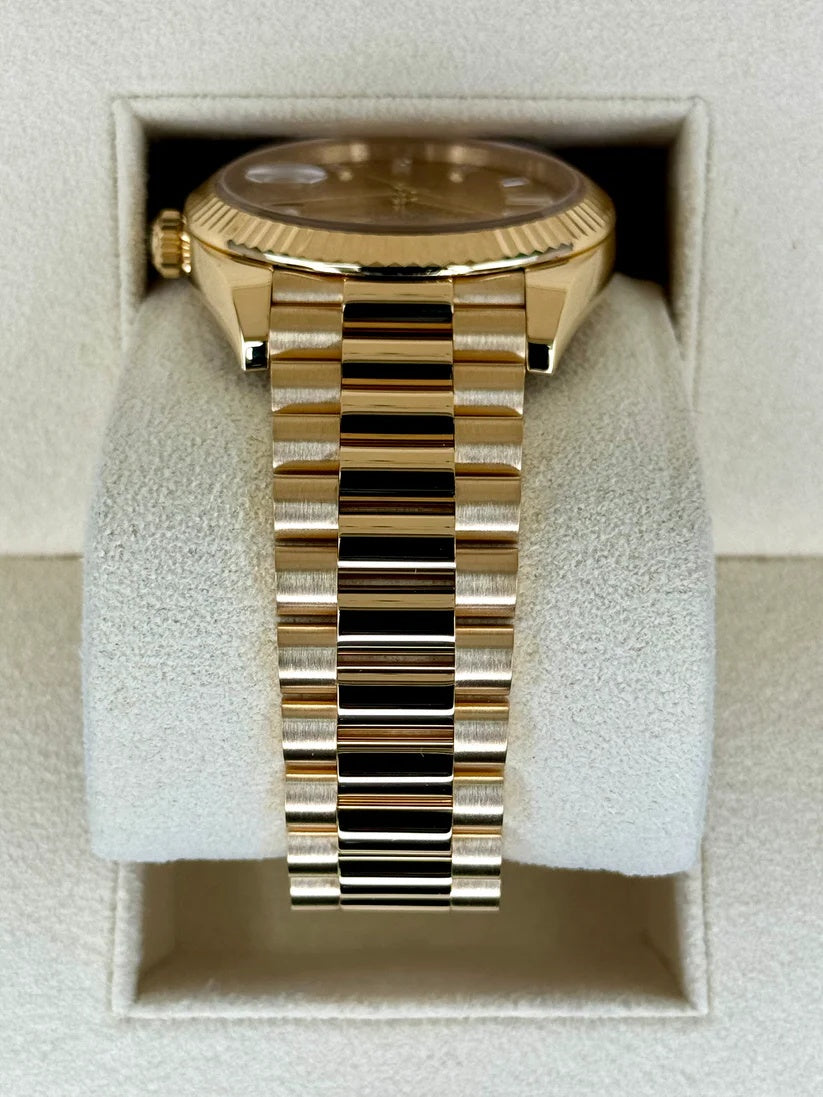 RLX Day-Date "President" 40mm Yellow Gold Champagne Diamond Baguette