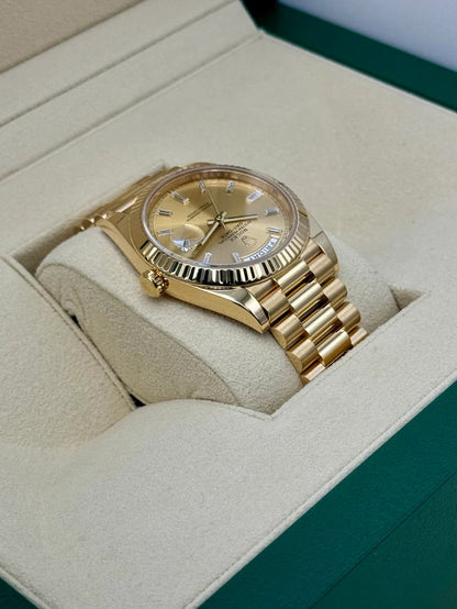 RLX Day-Date "President" 40mm Yellow Gold Champagne Diamond Baguette