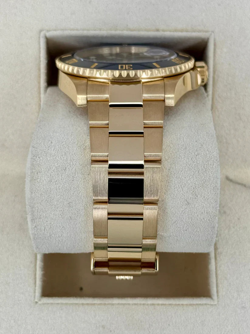 RLX Submariner 41mm Yellow Gold Black Dial Black Bezel