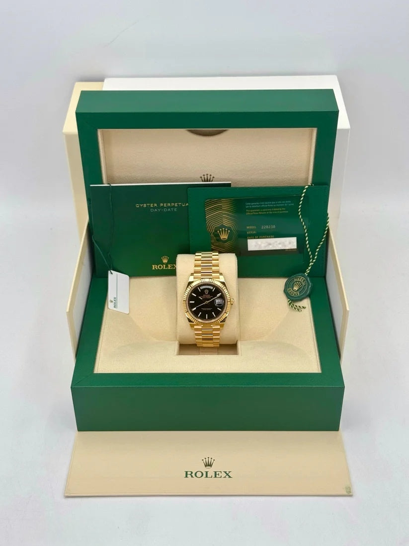 RLX Day-Date "President" 40mm Yellow Gold Black